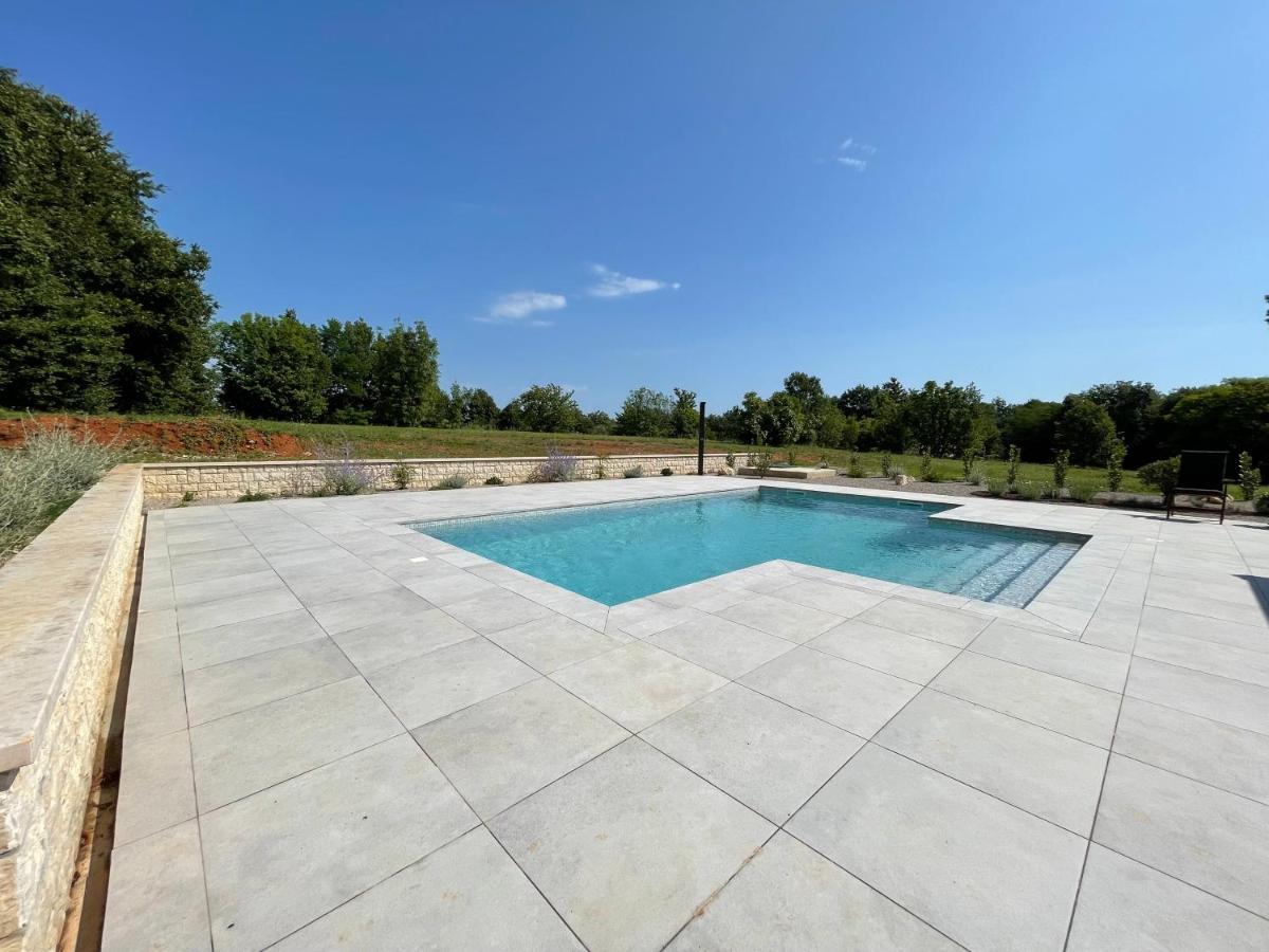 Villa Berto Nedeščina Екстериор снимка